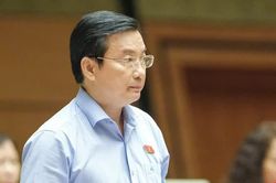 Đại biểu Phạm Trọng Nhân: Phòng chống thuốc lá phải quyết liệt như 'cấm đốt pháo' và bắt buộc 'đội mũ bảo hiểm'