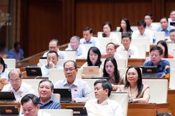 Siết quản l&yacute; gi&aacute; thuốc, ngăn chặn t&igrave;nh trạng mua b&aacute;n l&ograve;ng v&ograve;ng để n&acirc;ng gi&aacute; thiết bị y tế