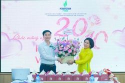 PVNDB tri &acirc;n nữ c&aacute;n bộ, nh&acirc;n vi&ecirc;n nh&acirc;n dịp 20/10