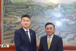 Thường trực Ban B&iacute; thư tiếp đo&agrave;n TW Đo&agrave;n Thanh ni&ecirc;n Nh&acirc;n d&acirc;n C&aacute;ch mạng L&agrave;o