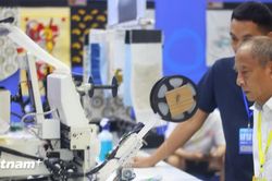 Vật liệu may thông minh và bền vững: Hướng đi mới cho dệt may Việt Nam
