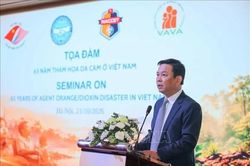 Th&uacute;c đẩy hợp t&aacute;c quốc tế hỗ trợ nạn nh&acirc;n da cam