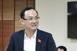 Đứng ngo&agrave;i lưới an sinh, về gi&agrave; l&aacute;i xe c&ocirc;ng nghệ kh&ocirc;ng c&oacute; chỗ dựa