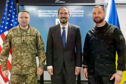 Ph&aacute;i đo&agrave;n Lockheed Martin tới Ukraine giữa 'cơn kh&aacute;t' Patriot