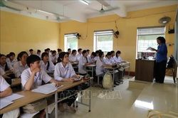 Dự kiến tăng định mức tiết dạy của gi&aacute;o vi&ecirc;n phổ th&ocirc;ng