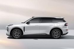 SUV hạng D công suất 374 mã lực, siêu tiết kiệm xăng, giá hơn 540 triệu đồng