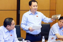 Đại biểu Quốc hội đề xuất cảnh báo sức khỏe chiếm 85% diện tích bao thuốc lá