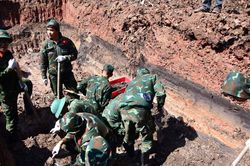 Th&ecirc;m 11 h&agrave;i cốt liệt sĩ được t&igrave;m thấy ở C&ocirc;ng vi&ecirc;n L&ecirc; Thị Ri&ecirc;ng
