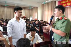 Trang bị kỹ năng ph&ograve;ng, chống lừa đảo trực tuyến cho học sinh