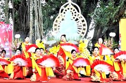 B&aacute; Xuy&ecirc;n n&acirc;ng cao chất lượng đời sống văn h&oacute;a