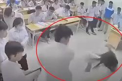 H&agrave; Nội: Khởi tố nam sinh lớp 12, điều tra vụ nữ gi&aacute;o vi&ecirc;n THPT Mạc Đĩnh Chi bị đ&aacute;nh