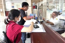 Thu ng&acirc;n s&aacute;ch tăng 20%, sản xuất, kinh doanh đ&oacute;ng g&oacute;p 304.000 tỷ đồng