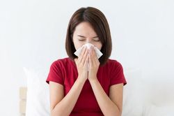 Những biến chứng nguy hiểm của c&uacute;m A, kh&ocirc;ng n&ecirc;n chủ quan