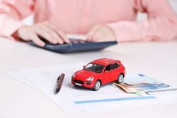 Đang có nợ xấu, có mua ô tô trả góp được không?