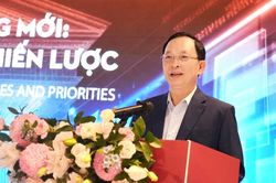Đưa AI v&agrave;o ng&acirc;n h&agrave;ng: Hiệu quả phải song h&agrave;nh với niềm tin