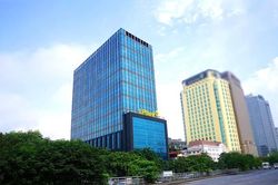 Bức tranh t&agrave;i ch&iacute;nh LPBank sau 9 th&aacute;ng năm 2026 c&oacute; g&igrave; đ&aacute;ng ch&uacute; &yacute;?