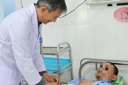 Cứu kịp thời bệnh nh&acirc;n bị thủng tim
