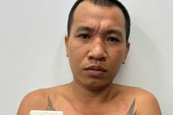 Bắt đối tượng c&oacute; 2 lệnh truy n&atilde; sau 7 năm lẩn trốn
