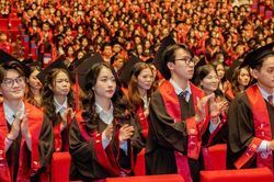Đề xuất nhân tài được đồng thời thực hiện nhiệm vụ tại nhiều cơ quan, tổ chức, doanh nghiệp; ưu đãi về thuế
