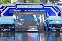Omoda & Jaecoo tr&igrave;nh diễn c&ocirc;ng nghệ đỗ xe th&ocirc;ng minh v&agrave; khoang l&aacute;i AI