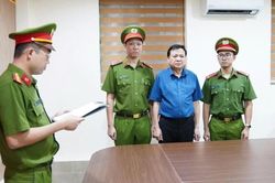Khởi tố, bắt tạm giam 3 cán bộ xã Hợp Kim ở Phú Thọ