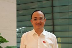 Muốn tăng trưởng nhanh, phải khơi th&ocirc;ng nguồn lực cho sản xuất