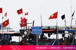 Chủ động ứng ph&oacute; với gi&oacute; mạnh, s&oacute;ng lớn tr&ecirc;n v&ugrave;ng biển H&agrave; Tĩnh