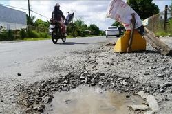 Suy giảm nghiêm trọng của Quốc lộ 80 mất an toàn giao thông