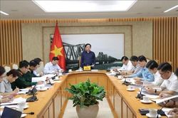 Phó Thủ tướng Hồ Quốc Dũng: Nâng cao chất lượng dự báo, cảnh báo để chủ động ứng phó thiên tai