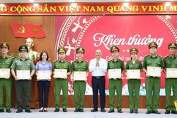 Phường Li&ecirc;n Chiểu khen thưởng nhiều tập thể, c&aacute; nh&acirc;n ph&ograve;ng chống ma t&uacute;y
