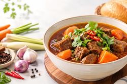 B&ograve; kho Việt Nam xếp thứ 36 trong top m&oacute;n hầm ngon nhất thế giới