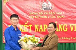Bảo L&acirc;m 1 ch&uacute; trọng c&ocirc;ng t&aacute;c tạo nguồn, kết nạp đảng vi&ecirc;n