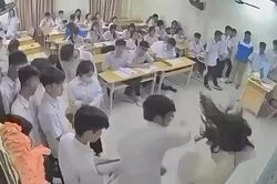 Từ vụ nam sinh đ&aacute;nh c&ocirc; gi&aacute;o: Tr&aacute;ch nhiệm của gia đ&igrave;nh, nh&agrave; trường