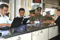 Xử phạt hàng loạt cơ sở kinh doanh vàng, trang sức mỹ nghệ ở Vĩnh Long