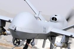 Iran tuy&ecirc;n bố bắn hạ '&Aacute;c điểu' MQ-9, buộc t&agrave;u chiến Mỹ l&ugrave;i c&aacute;ch xa Hormuz 700 km