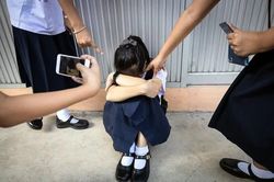 H&agrave; Nội tăng cường kiểm so&aacute;t nguy cơ bạo lực học đường từ ảnh hưởng xấu độc mạng x&atilde; hội