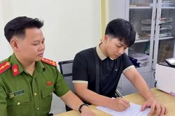 Tốt nghiệp ngành y, nam thanh niên ở Hà Nội tình nguyện đăng ký nghĩa vụ Công an