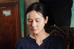 Huyền Lizzie phủ s&oacute;ng mạng x&atilde; hội