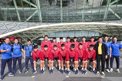 U15 Việt Nam sẵn s&agrave;ng ra qu&acirc;n tại s&acirc;n chơi b&oacute;ng đ&aacute; trẻ thế giới