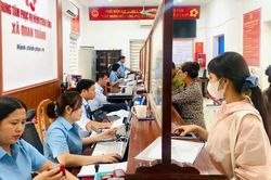 Nghệ An: X&acirc;y dựng ch&iacute;nh quyền gần d&acirc;n, v&igrave; d&acirc;n