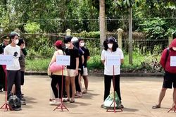 [Video] Tiếp nhận c&ocirc;ng d&acirc;n Việt Nam được Campuchia trao trả