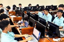 Trí tuệ nhân tạo: Từ bài học ở giảng đường trường nghề đến ứng dụng thực tiễn