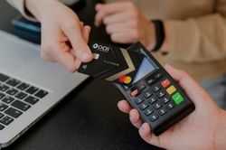 Mua sắm đồ công nghệ với giải pháp hoàn tiền 'siêu xịn' từ thẻ OCB Mastercard Platinum