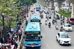 H&agrave; Nội điều chỉnh, r&agrave; so&aacute;t c&aacute;c tuyến bu&yacute;t kết nối với Bến xe Y&ecirc;n Sở