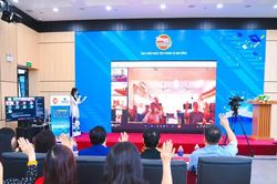 Học sinh đặc khu Cô Tô hào hứng tham gia dự án 'Tiếng Anh cho em'