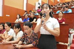 Ph&uacute; Thọ: Lắng nghe phụ nữ n&oacute;i để th&aacute;o gỡ những vướng mắc từ cơ sở