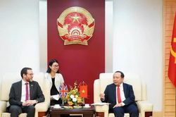 Vương quốc Anh t&agrave;i trợ 66,6 triệu bảng Anh cho Việt Nam qua Quỹ Đối t&aacute;c Khoa học Quốc tế giai đoạn 2