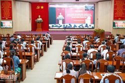 X&acirc;y dựng cơ sở dữ liệu vị tr&iacute; việc l&agrave;m trong to&agrave;n hệ thống ch&iacute;nh trị
