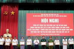 Th&agrave;nh phố Đ&agrave; Nẵng đ&atilde; t&igrave;m kiếm, cất bốc 120 h&agrave;i cốt liệt sĩ