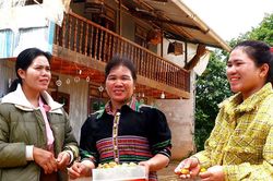 Nhịp cầu bền bỉ nối &yacute; Đảng, l&ograve;ng d&acirc;n